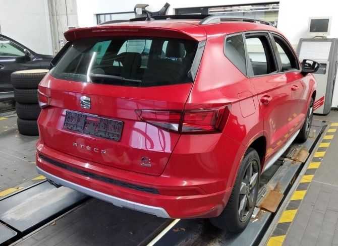 Fahrzeugabbildung SEAT Ateca 2.0 TSI FR 4Drive DSG STANDHZG PANO 1.HAND
