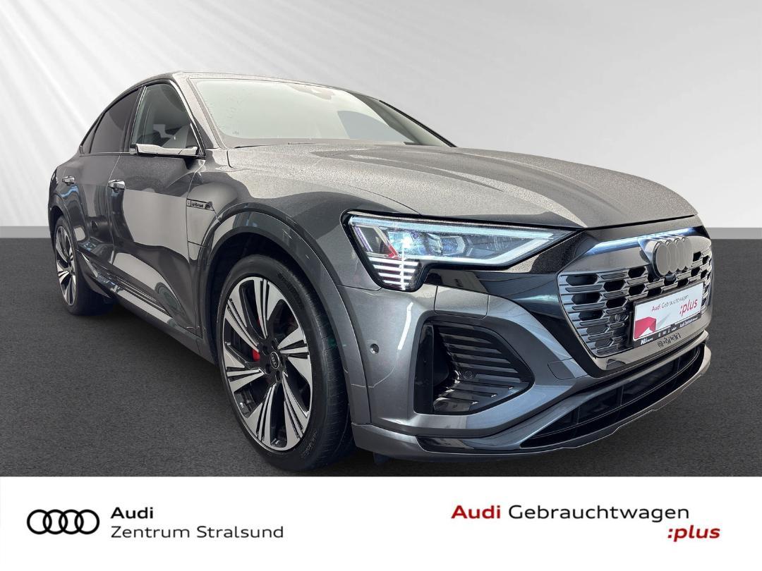 Audi Q8 Sportback e-tron S line 55 e-tron quattro 300