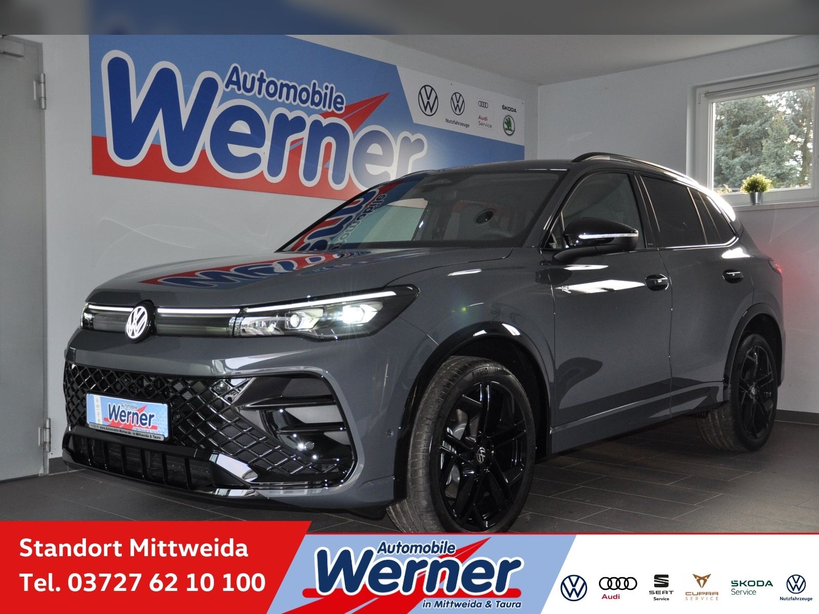 Volkswagen Tiguan R-Line 2.0TDI 4MOTION IQ.Light AHK Navi