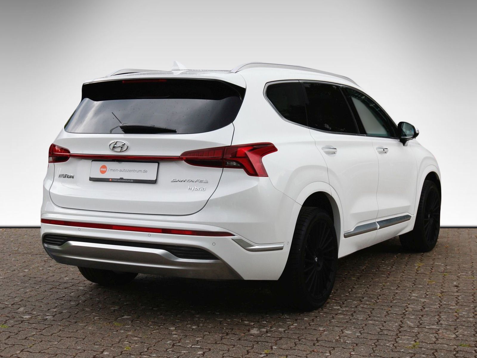 Fahrzeugabbildung Hyundai Santa Fe 1.6 T-GDI Signature Hybrid 4WD Alu Voll