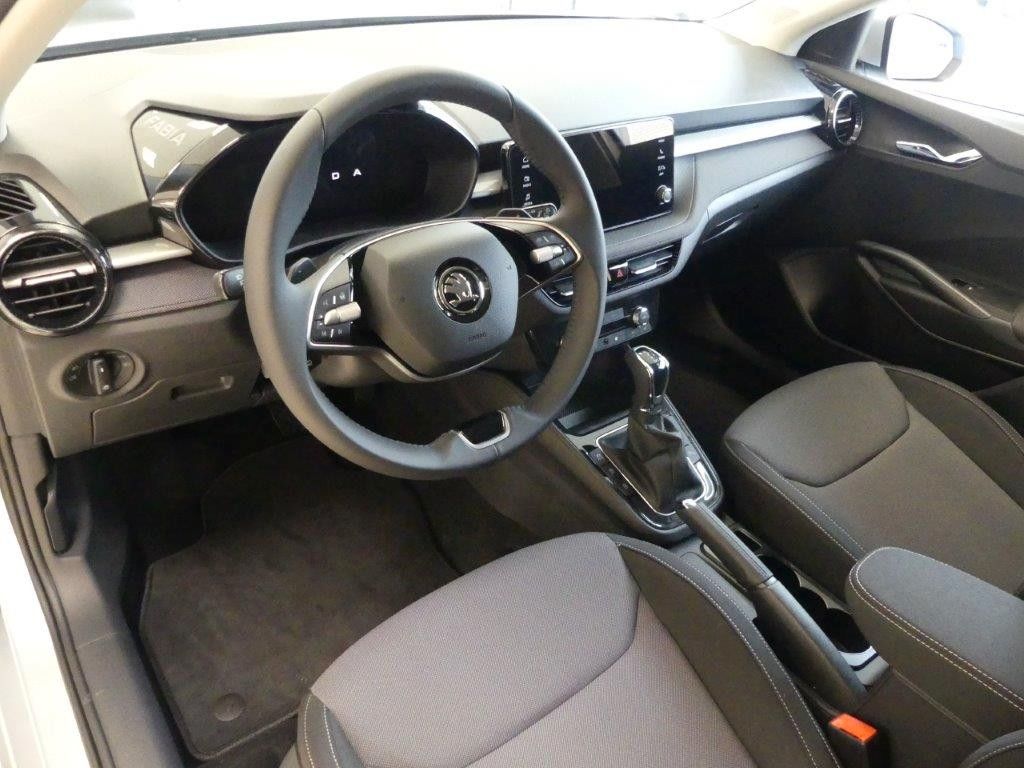 Fahrzeugabbildung SKODA Fabia 1.0l TSI DSG Drive *AHK*LED*ACC*Smartlink*