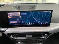 BMW 330 - Vorschau Bild 11