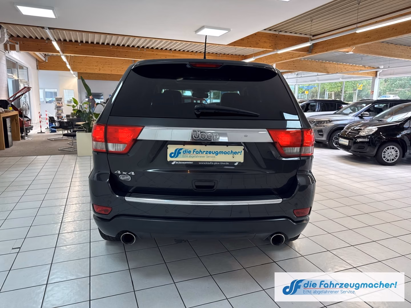 JEEP GRAND CHEROKEE 5.7 V8