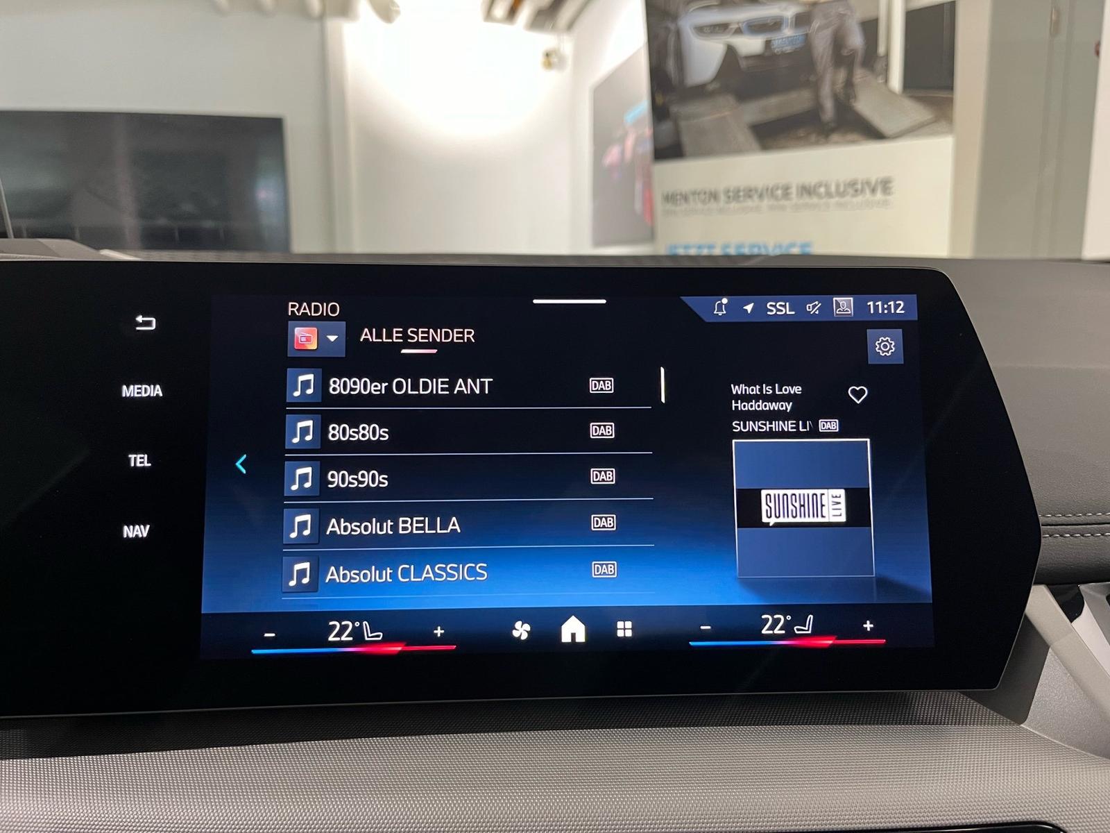 BMW 230e xDrive Inkl. €1.190 Zubehörbonus* Head-Up D