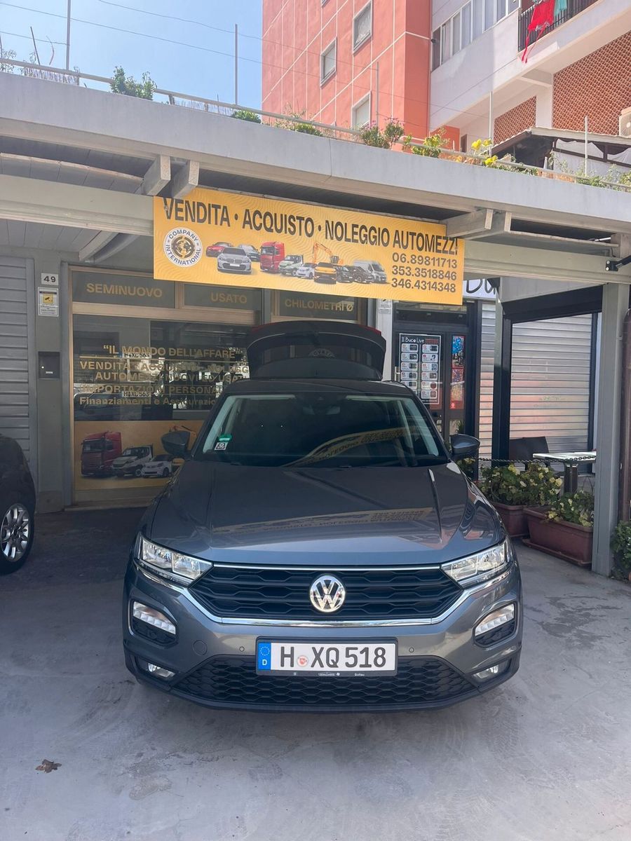 Volkswagen T-Roc - 1