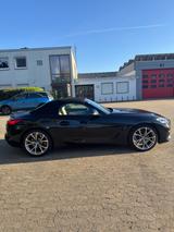 BMW Z4 sDrive20i Sport Line Autom./ 19 Zoll / Harman - BMW Z4: Sport Line