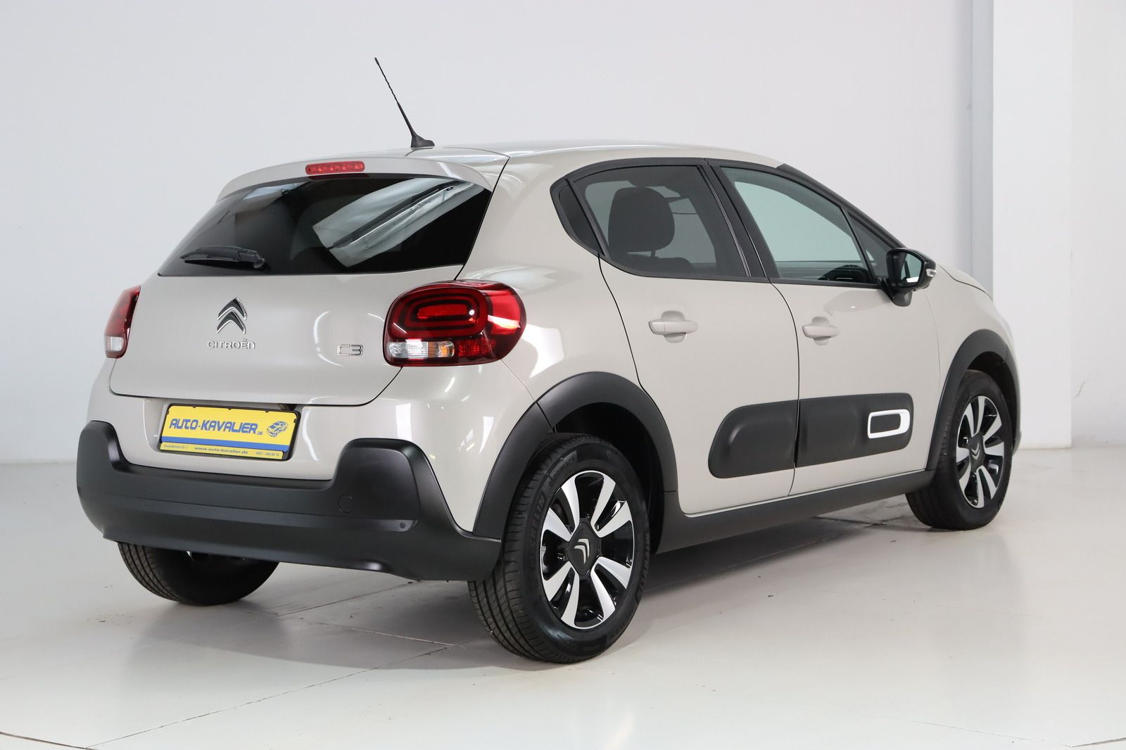 Fahrzeugabbildung Andere Citroën C3 Pure Tech 110 S&S Max