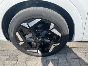 Opel Grandland GSe 1.6 PlugIn Hybrid 4 AHK Matrix-LED