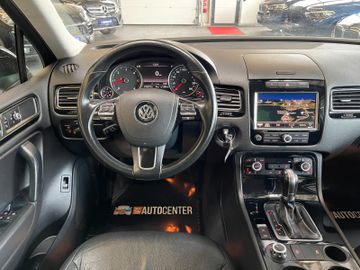 Volkswagen Touareg V6 TDI BMT DSG *NAVI*XENON*LEDER*DAB*