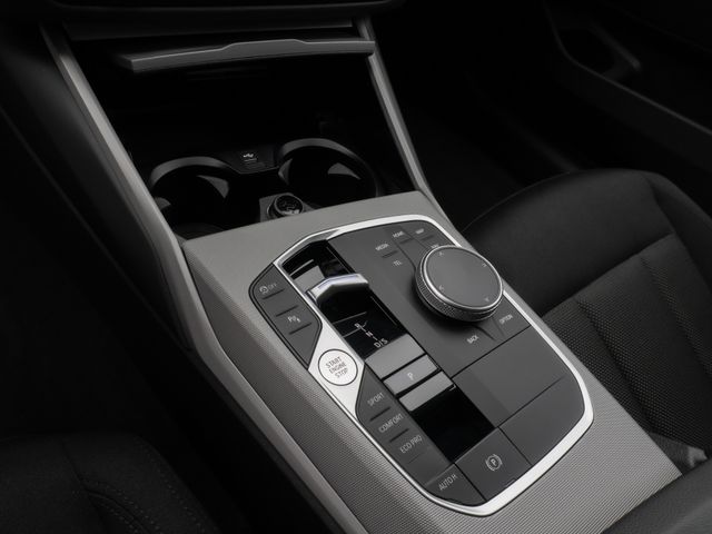 Foto Nummer 23: BMW 320d