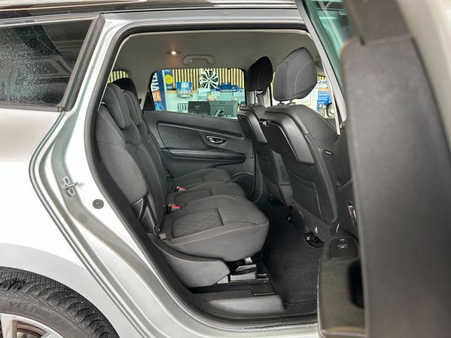 Renault Scenic IV *LED*TEMPO*NAVI*SitzHZ*AHK*