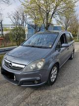 Opel Zafira 2.2 direct Edition Plus Edition Plus - Opel Zafira: Edition Plus