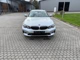 BMW 320d Touring Automatik - - BMW 320 in Oldenburg
