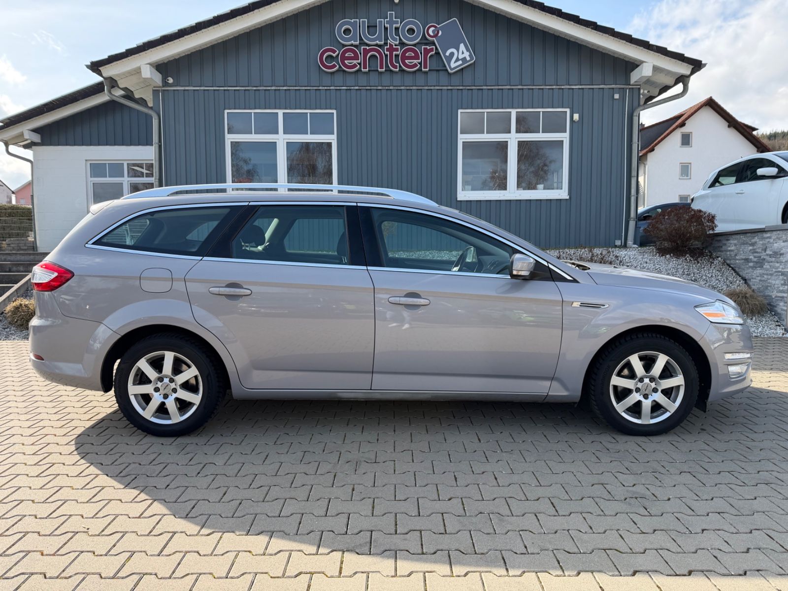 Fahrzeugabbildung Ford Mondeo Turnier Titanium°1.Hand°Kamera°Navi°
