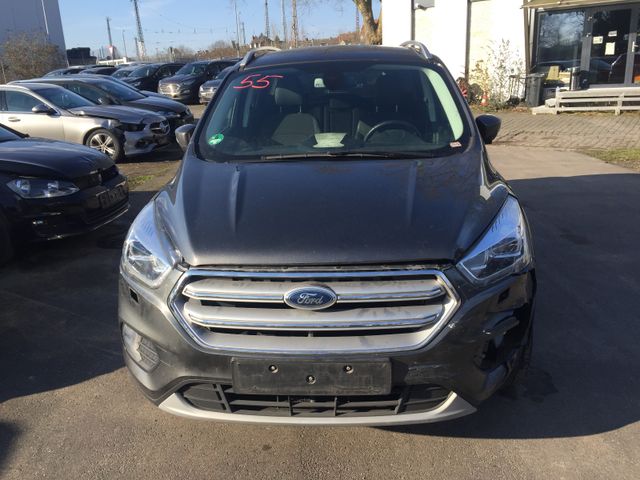 Ford Kuga   1,5   Titanium