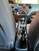 Kia Rio 1,4 - Kia Rio von privat