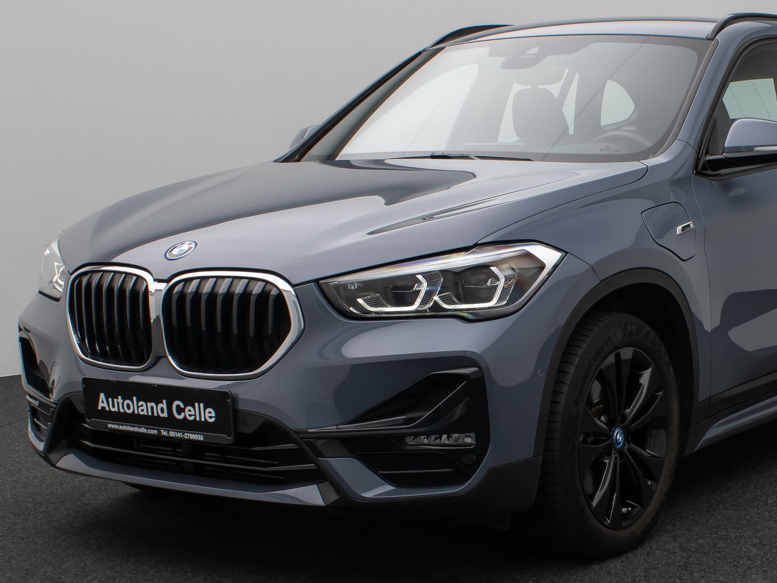 Fahrzeugabbildung BMW X1 xD25e Sport Line Kamera HUD DAB Komfort Navi+