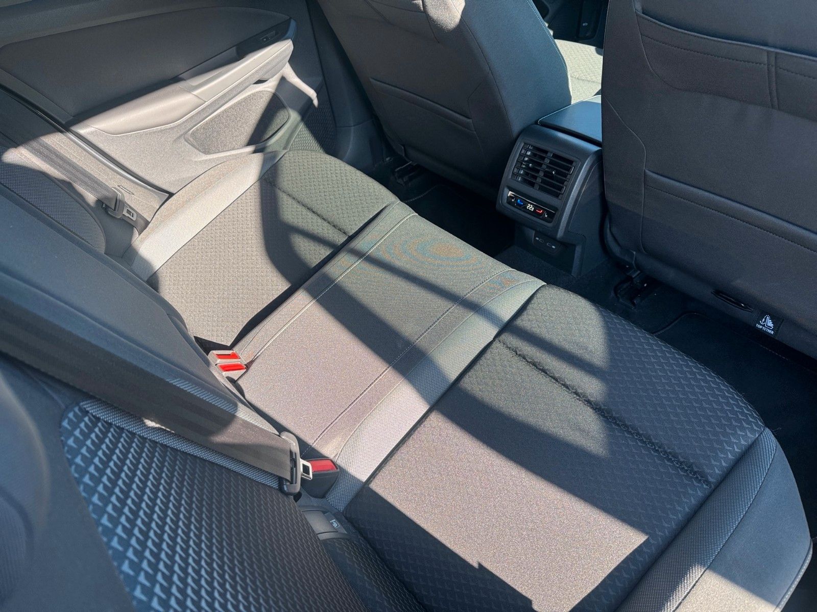 Fahrzeugabbildung Volkswagen Golf VIII Lim. Life ACTIVE 1.5 TSI