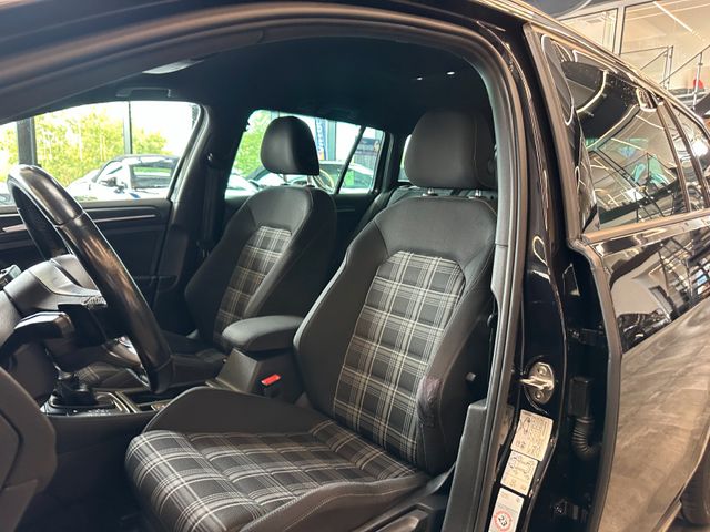MYAUTOCENTER – Gebraucht- und Jahreswagen mit Werkstattservice in Pfaffenhofen Volkswagen Golf *ACC*PDC*NAVI*2-Zonen*LED*SPORT*