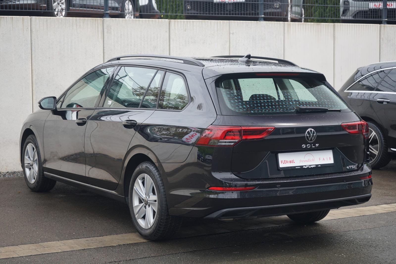 Volkswagen Golf VIII Variant 1.5 eTSI DSG LED Navi ACC PDC, миниатюра 3