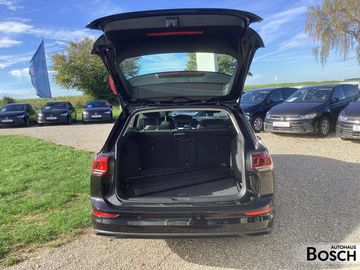 Volkswagen Golf - 11