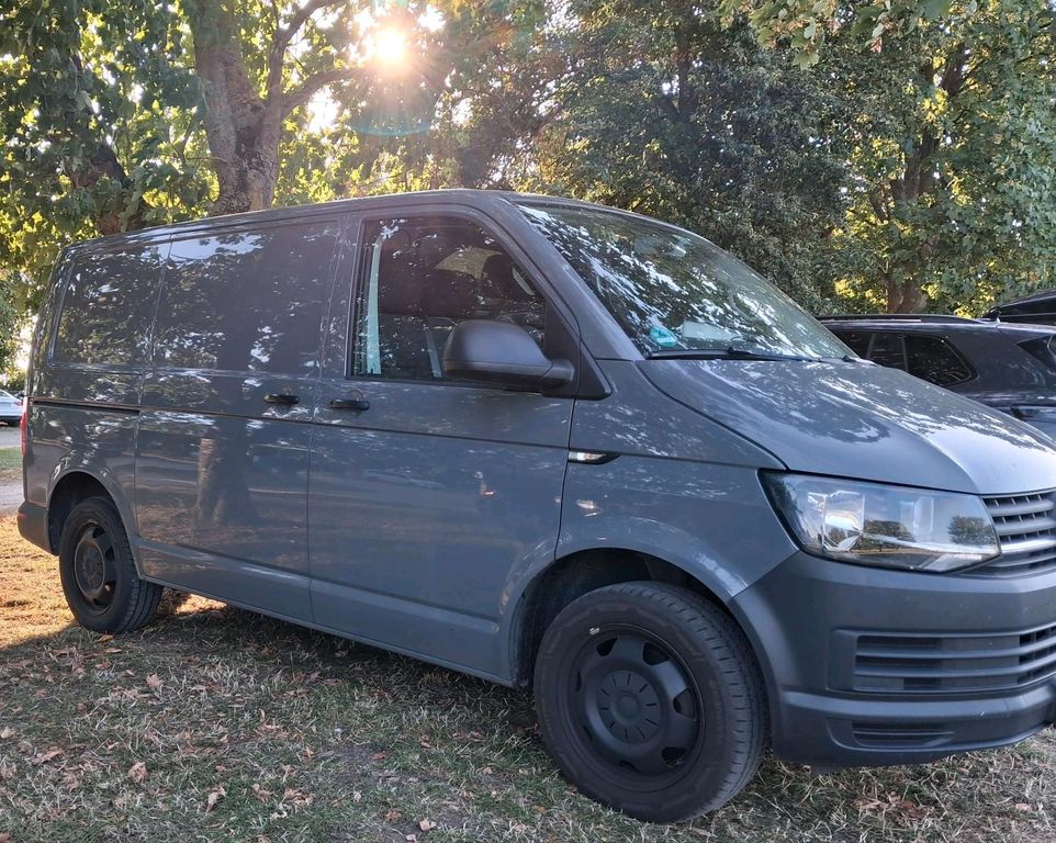 Image of Volkswagen T6 Transporter