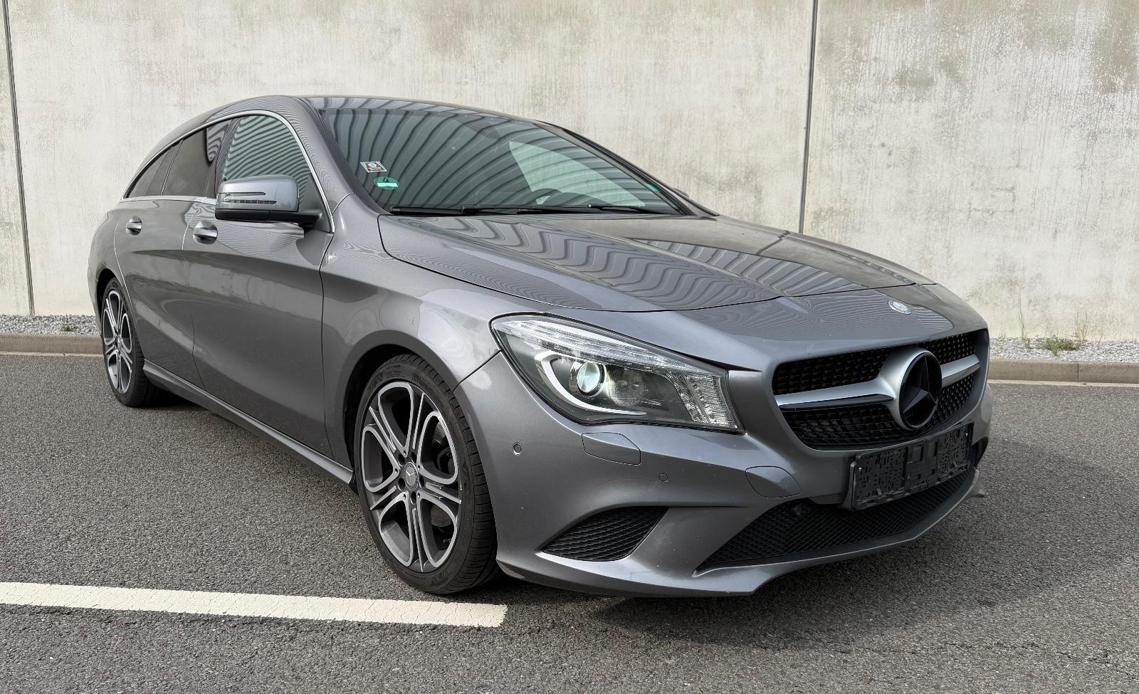 Mercedes-Benz CLA 180 Shooting Brake AMG Line