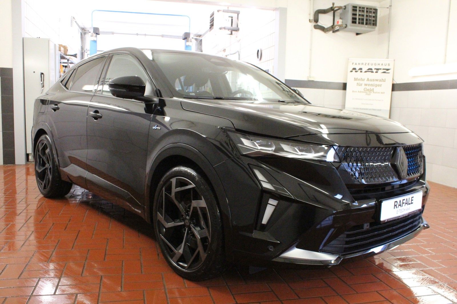 Fahrzeugabbildung Renault Rafale Hybrid E-Tech 4x4 300 PHEV Atelier Alpine