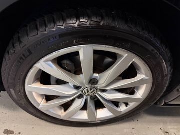 Volkswagen Golf - 12