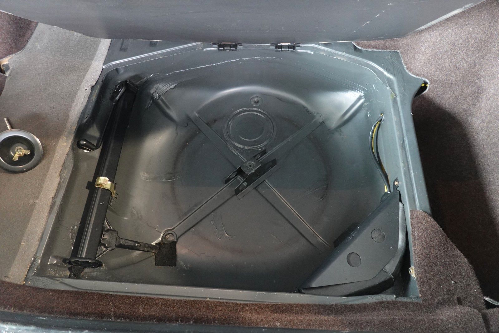 Fahrzeugabbildung Mercedes-Benz 280 SE