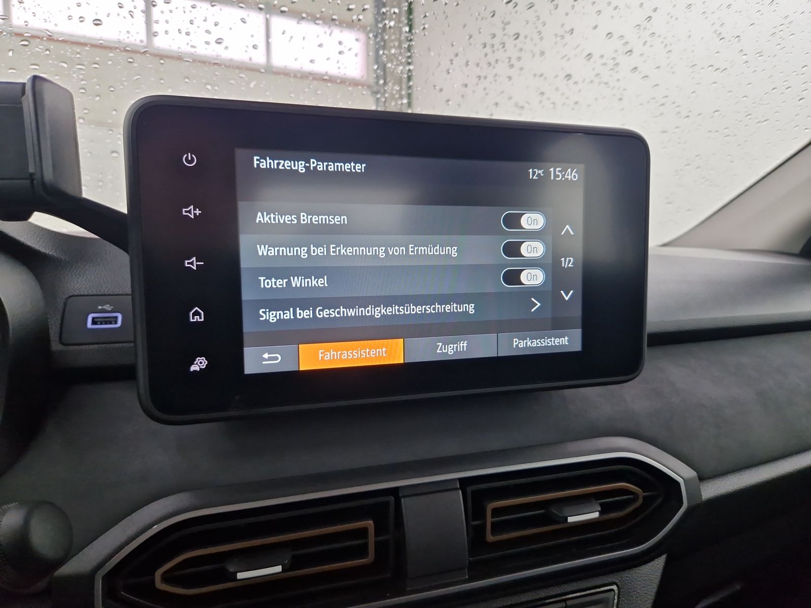 DACIA Sandero Stepway ECO-G 100 Extreme+ Navi – Bild 24