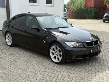 BMW 320 - 6