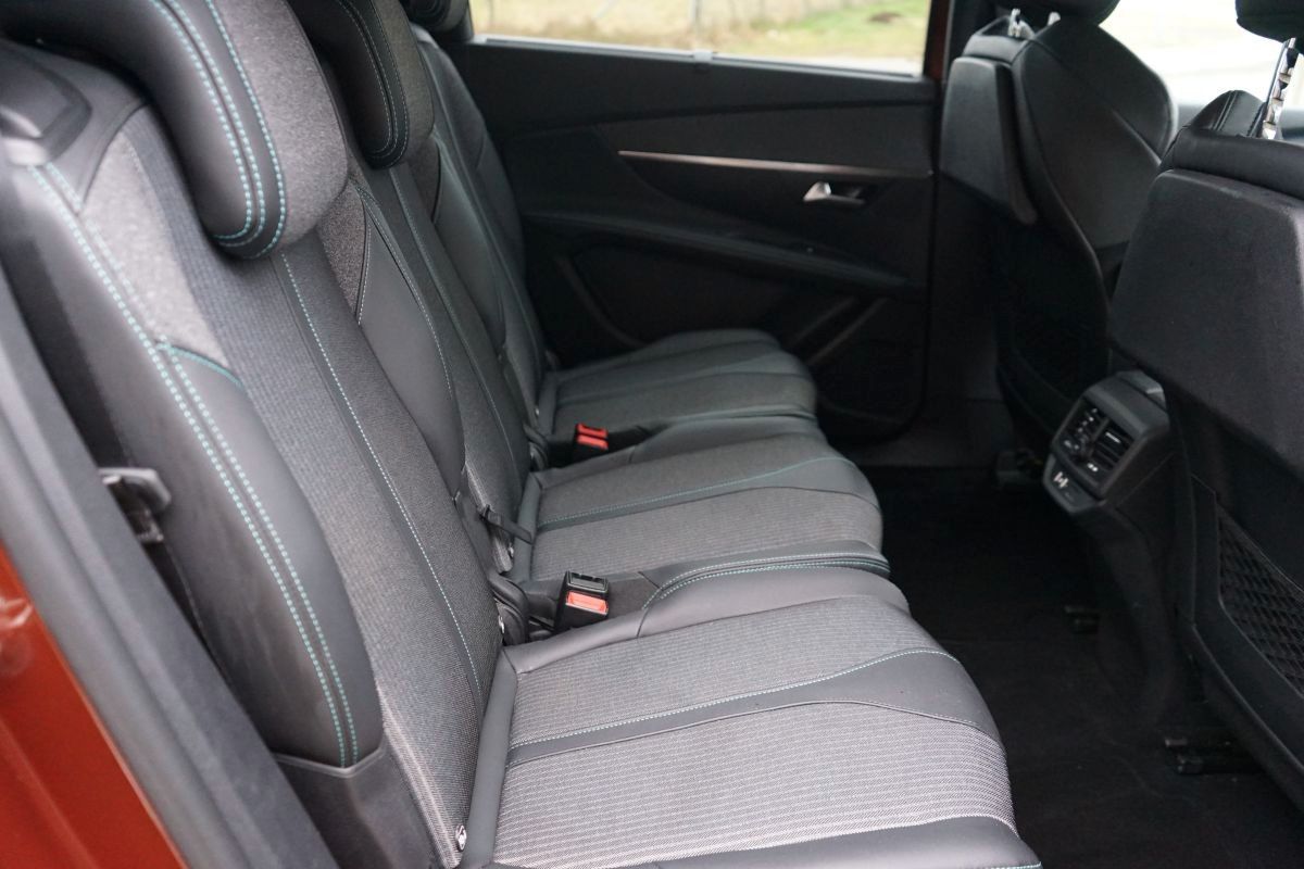 Fahrzeugabbildung Peugeot 5008 Allure Pack*Service Neu*Hu Au Neu*7 Sitzer