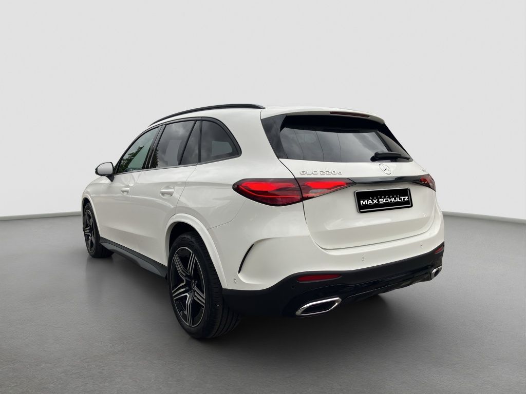 Fahrzeugabbildung Mercedes-Benz GLC 220 d 4M AMG*NIGHT*PANO*AHK*DISTR*TOTW*MEMO