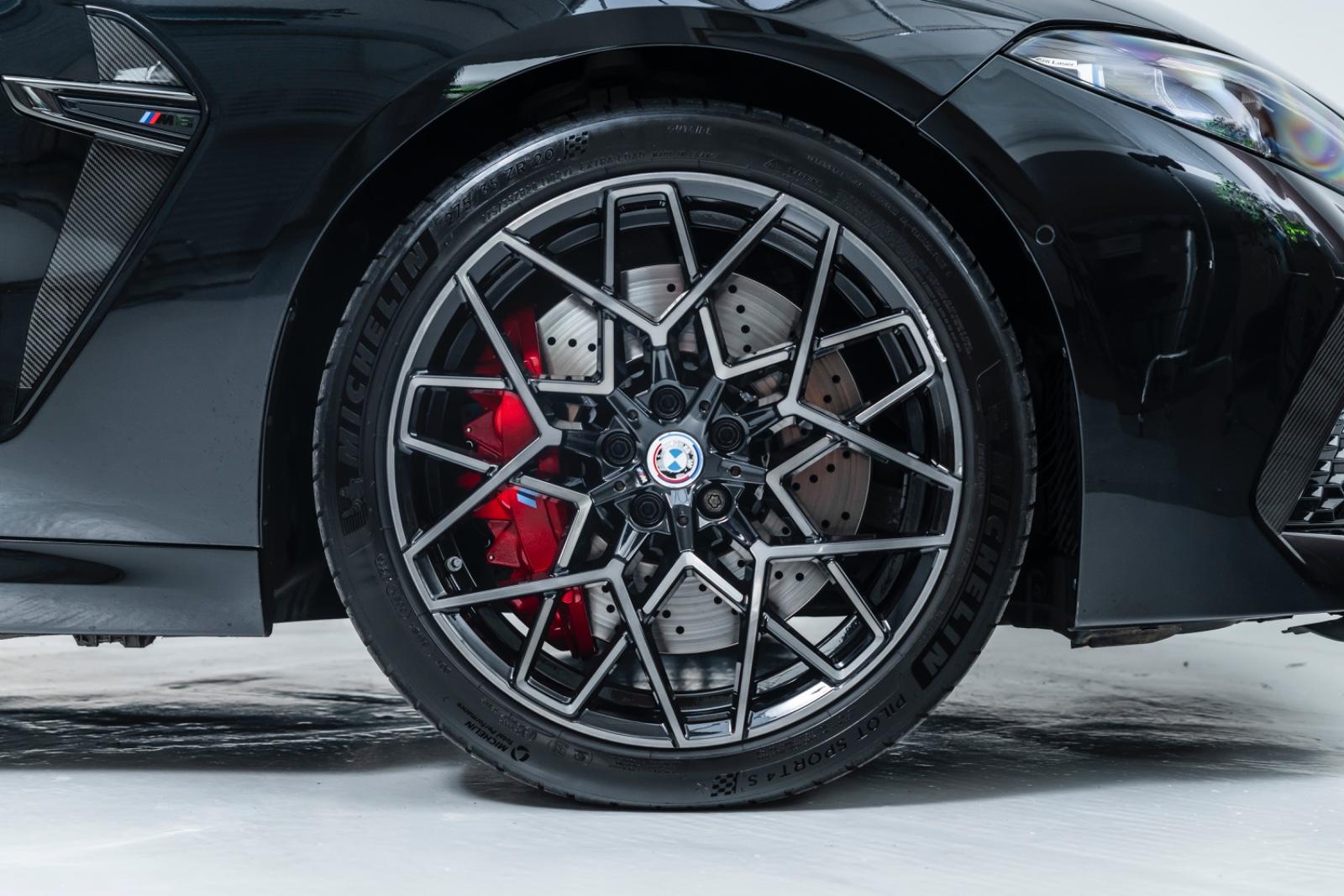 BMW M8 Coupe Competition*Garantie*PPF *B&W*Carbon