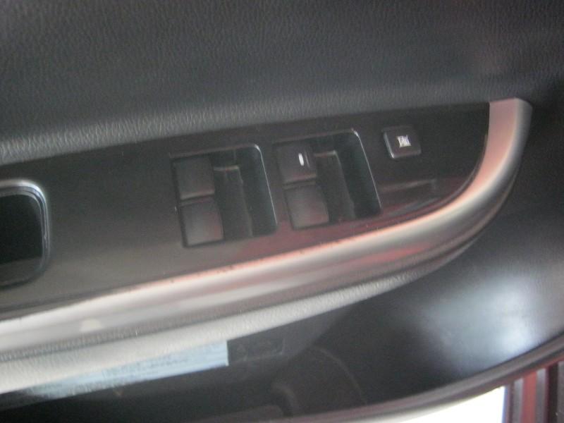 Mitsubishi L200 DK TOP mit Navi 2.2 DI-D 4WD Automatik