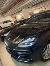 Porsche Cayenne Turbo Matrix*Hinterachslenkung*Garantie - Porsche Cayenne Gebrauchtwagen in München
