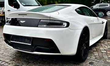 2015 Aston Martin V12 VANTAGE 照片 5