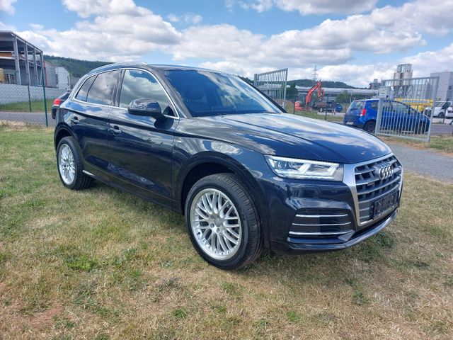Audi Q5 quattro sport/Navi/PDC/Kamera/S-Line/wenig KM
