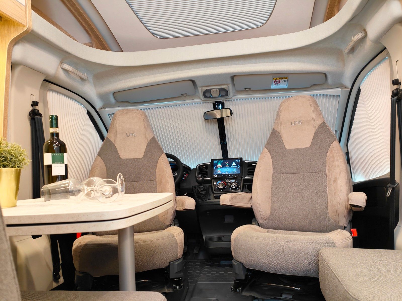 Fahrzeugabbildung LMC Cruiser V 646 G - JETZT 15.749 € SPAREN -