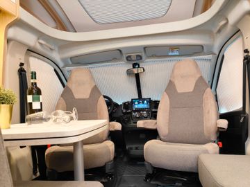 Fahrzeugabbildung LMC Cruiser V 646 G 2023 - Paket, Navi, SALE! -