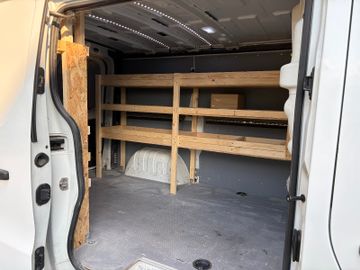 Renault Trafic - 12
