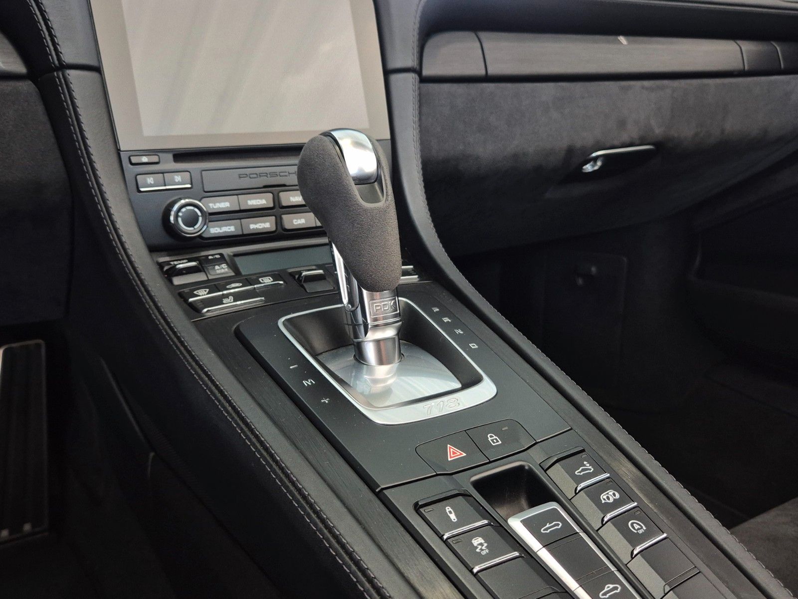 Fahrzeugabbildung Porsche Boxster GTS/Weltweites Farbunikat/Approved 2028