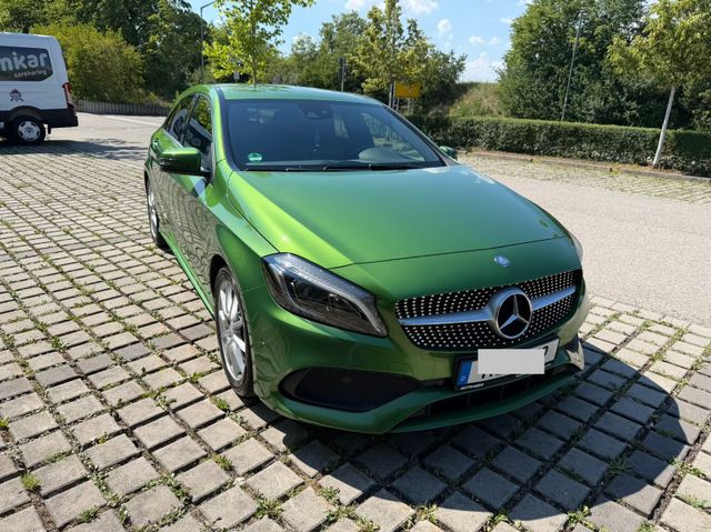 MERCEDES-BENZ Mercedes Benz A 180 AMG Line, Navi, LED