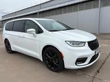 Chrysler PACIFICA.  S HYBRID LiMiTED - Chrysler Pacifica aus 2022