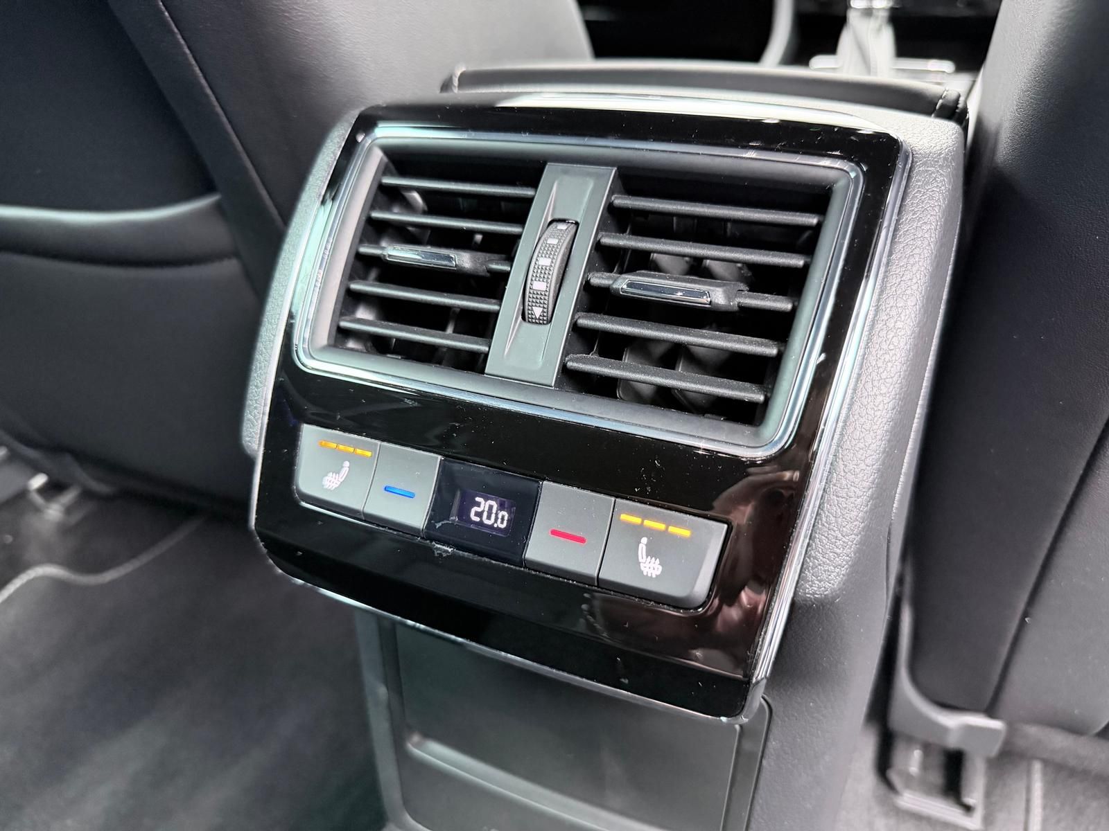 Fahrzeugabbildung SKODA SPORTLINE 2.0 TDI/VIRTUAL/R-CAM/LED/ACC/DCC/DAB+