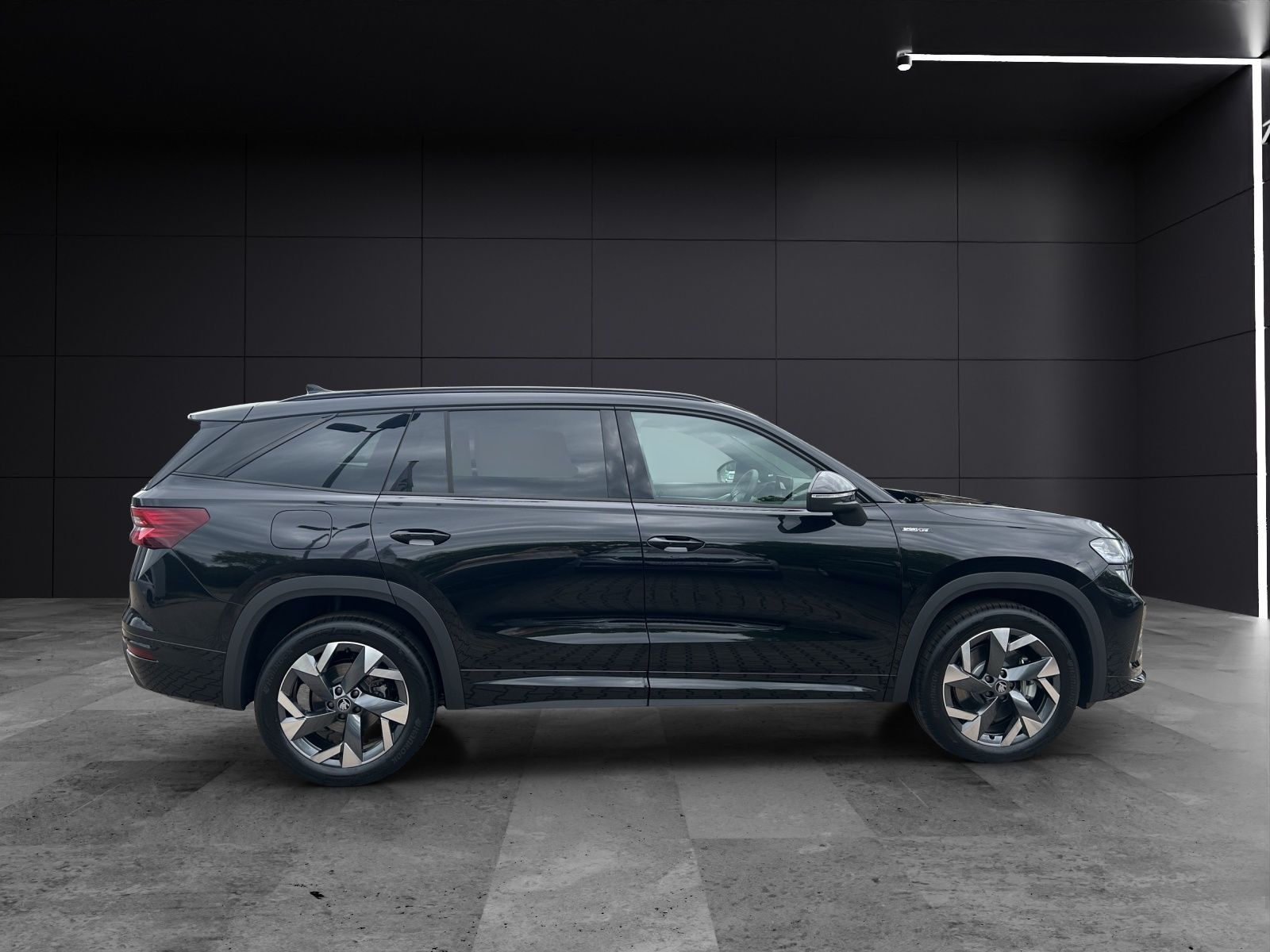 Fahrzeugabbildung SKODA Kodiaq 2.0 TDI 4x4 Sportline MATRIX AHK