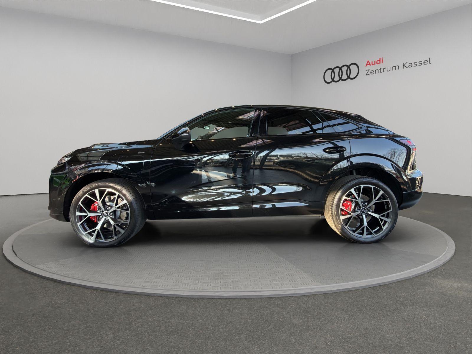Audi Q3 SB e-hybrid S line Matrix LED Sonos Pano HuD