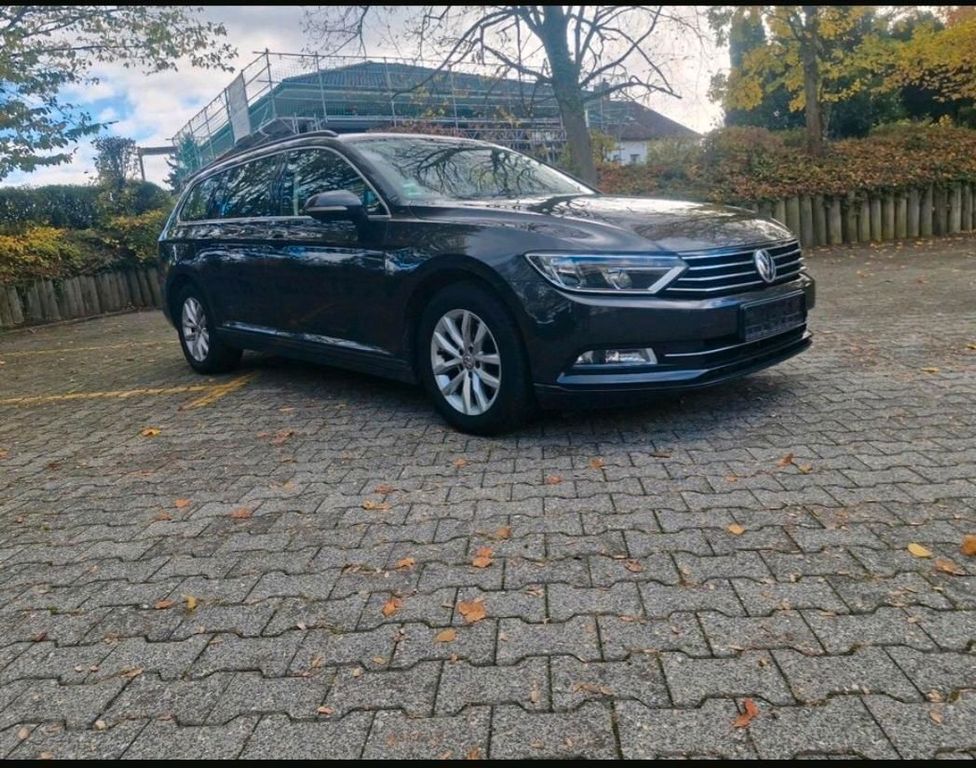 Image of Volkswagen Passat Variant