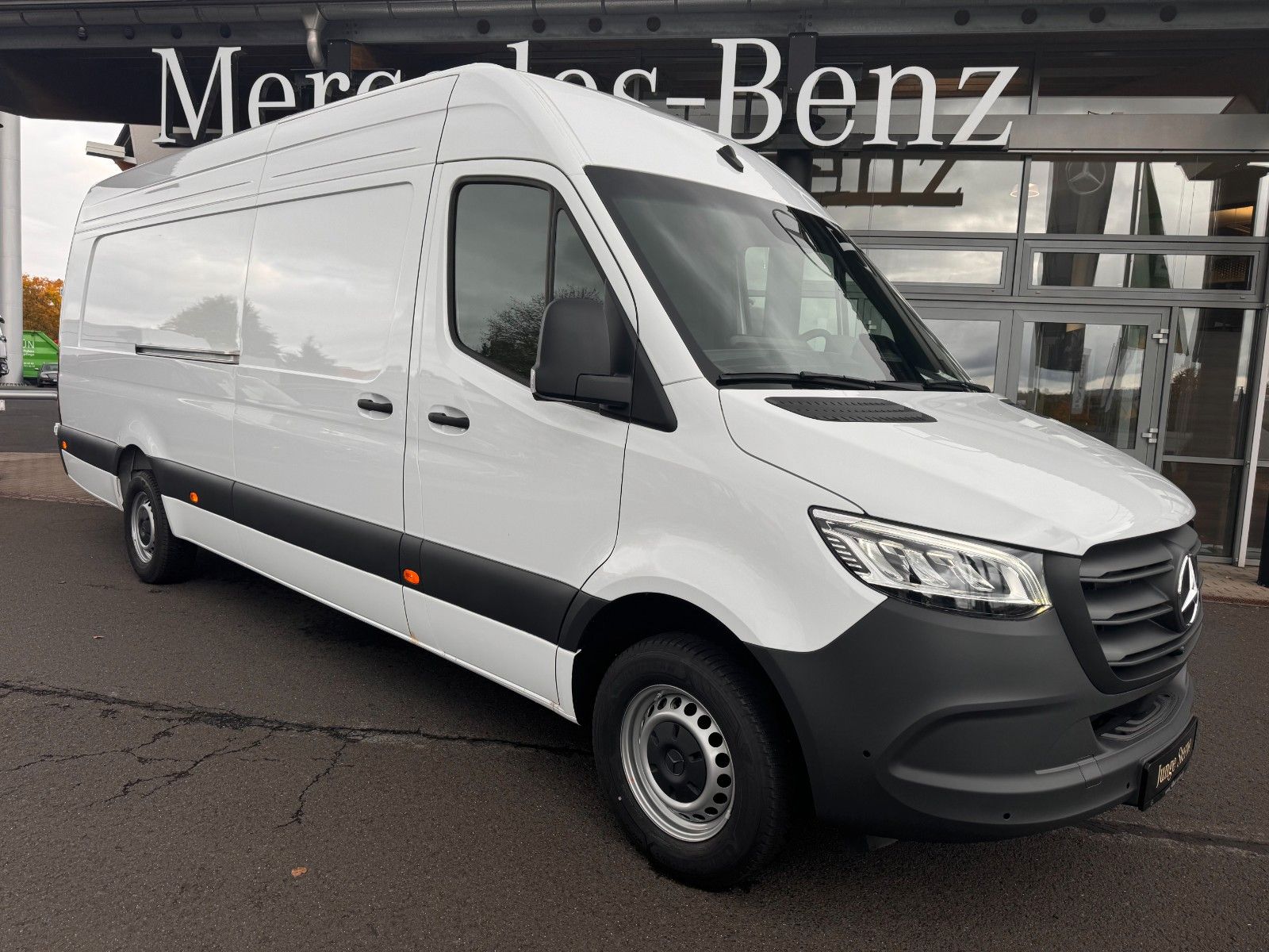Fahrzeugabbildung Mercedes-Benz Sprinter 319 CDI Extralang DISTRONIC Kamera LED